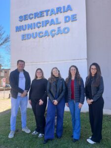 Read more about the article São Lourenço do Oeste compartilha experiências em Psicologia da Educação com município vizinho