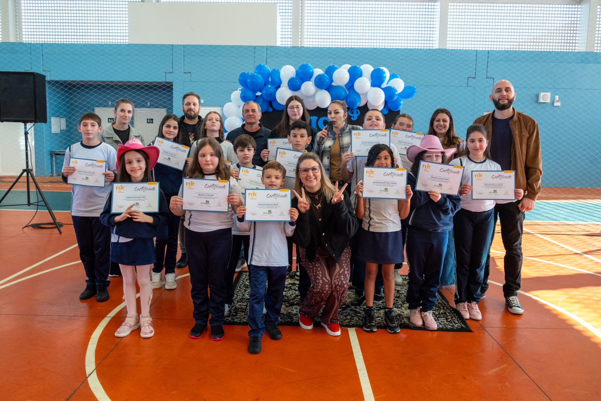 You are currently viewing Mais de 230 alunos participam do FLIC nas Escolas 2026
