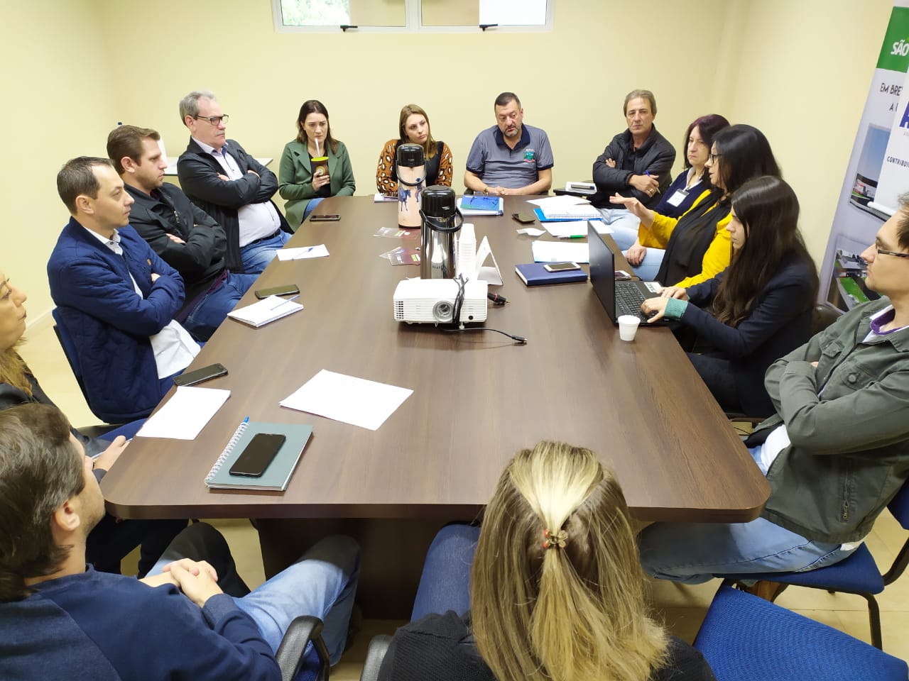 You are currently viewing Reunião do Colegiado de Projetos