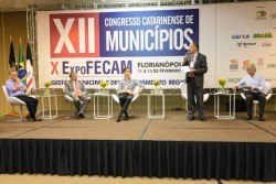 Read more about the article Autarquias estaduais apresentam Política de Investimento no XII Congresso Catarinense de Municípios