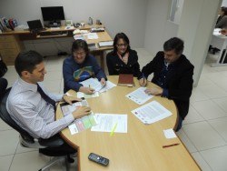 Read more about the article FECAM, EGEM, AMVALI e Católica de Santa Catarina firmam parceria para realização de curso de Especialização no SUAS