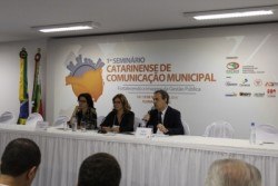 Read more about the article 1º Seminário Catarinense de Comunicação Municipal reuniu cerca de 150 assessores de prefeituras e Câmaras de Vereadores