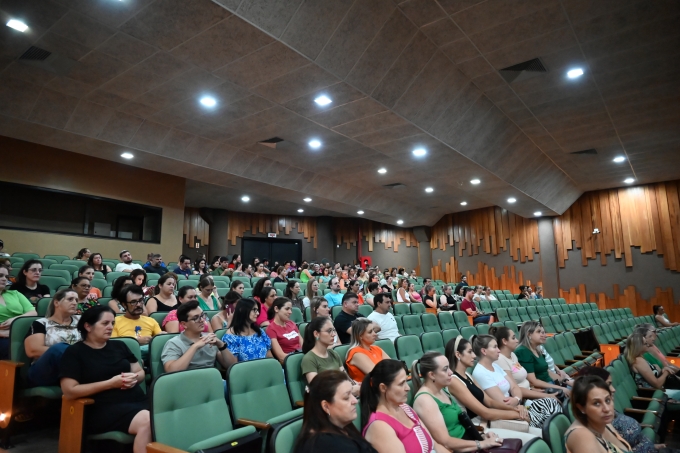 You are currently viewing Secretaria de Educação prepara retorno às aulas em São Lourenço do Oeste