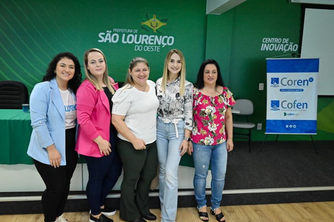 Read more about the article Secretaria de Saúde de São Lourenço do Oeste empossa primeira comissão de ética de enfermagem